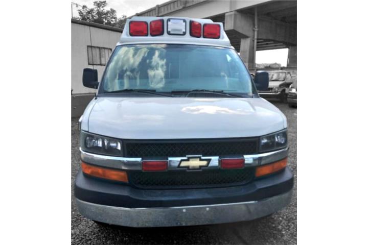2011 Chevrolet Express Wheeled Coach Diesel Ambulance