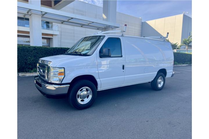 Ford E-350 Van del 2014