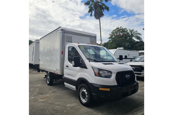 2022 Ford Transit Cargo Van