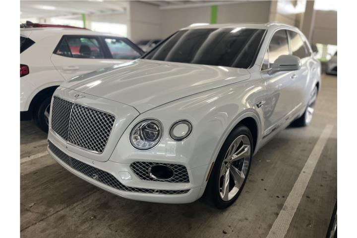 BENTHY BENTAYGA 2020 BELLA POCO MILLAJE