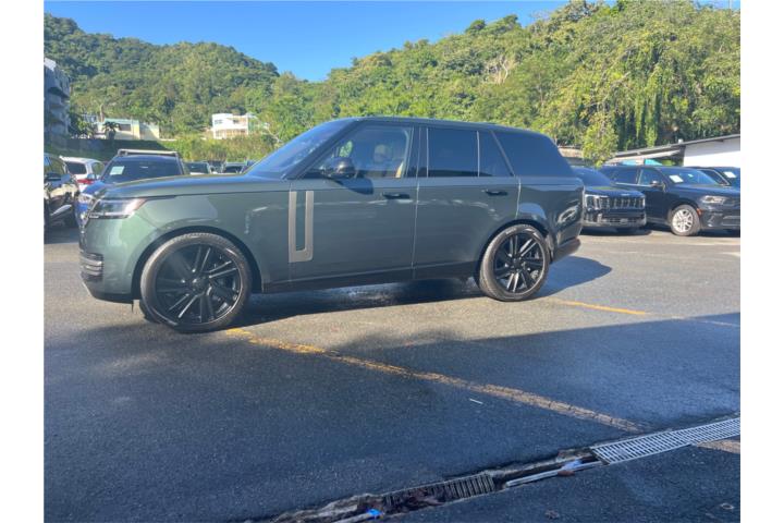 2023 Land Rover Range Rover SE