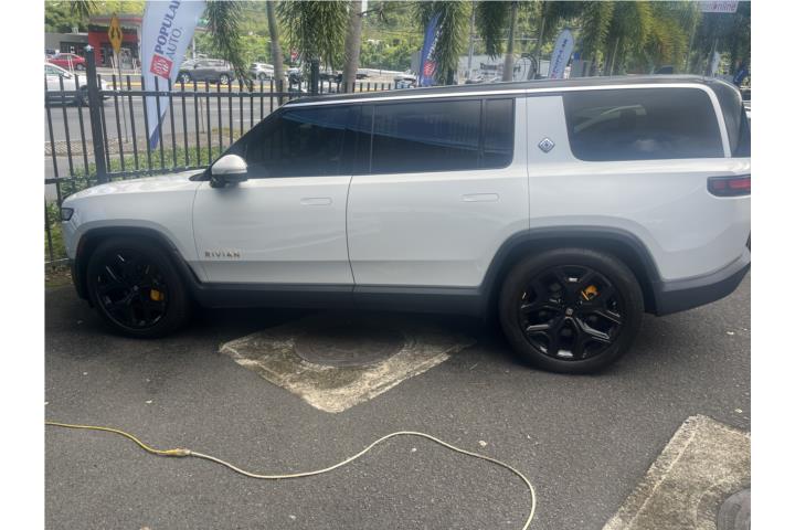 Rivian R1S del 2022