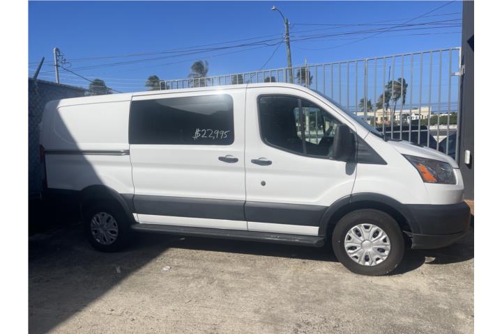 Ford E-350 Van del 2019