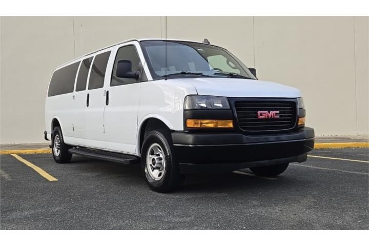 GMC Savana Passenger Van