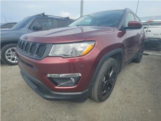 Jeep Puerto Rico ALTITUDE VINO CAPOTA NEGRA 9K MILLAS DESDE289