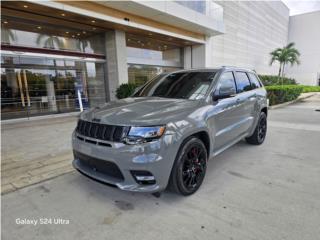 Jeep Puerto Rico SRT,POCO MILLAJE, ORIGINAL COMPLETA