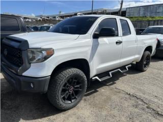 Toyota Puerto Rico TUNDRA 4X4 2019 EXCELENTES CONDICIONES