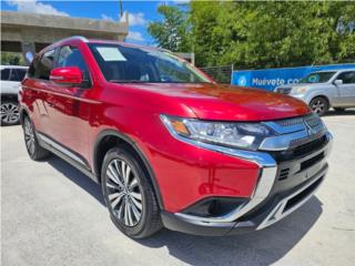 Mitsubishi Puerto Rico MITSUBISHI OUTLANDER / 3 FILAS / COMO NUEVA