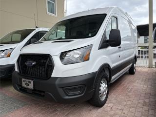 Ford, Transit Cargo Van 2024 Puerto Rico