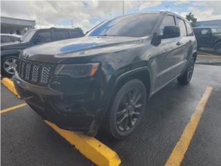 Jeep Puerto Rico ALTITUDE LED SUNROOF NEGRA COMPLETA DESDE 489