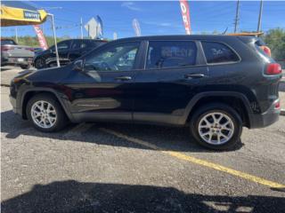 Jeep Puerto Rico Jeep Cherokee 2014 68k millas