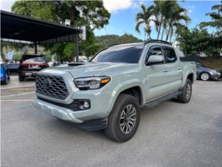 Toyota Puerto Rico 2023 Toyota Tacoma TRD Sport con 7,000 millas