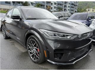 PERFORMANCE AUTO GROUP Puerto Rico