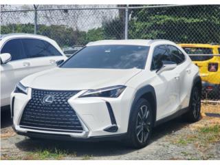 UX250h 2.0L Hybrid / 5k millas!!