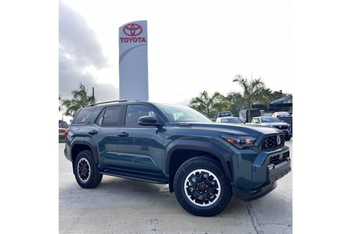 Toyota 4Runner TRD off road 4x4 premium