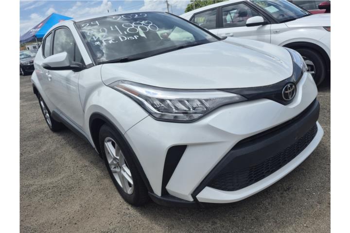 Toyota C-HR 2022 como nueva!