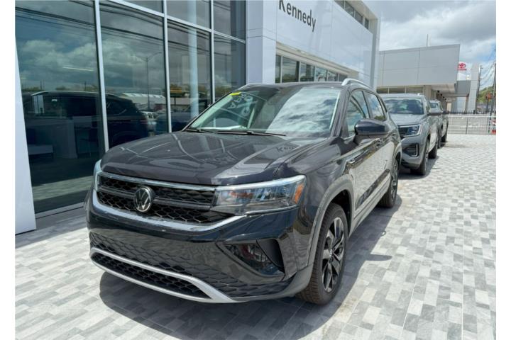 2024 Volkswagen Taos Black