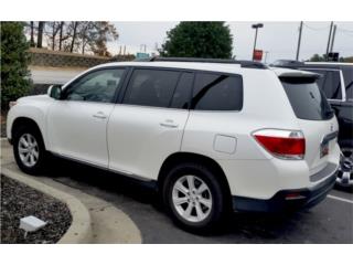 Toyota Puerto Rico S�PER GANGA V-6 4x4 , 3 FILAS CLEAN $11,995