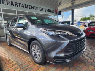 Toyota Puerto Rico Toyota Siena LE 2025