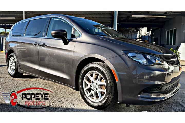 2022 Chrysler Voyager