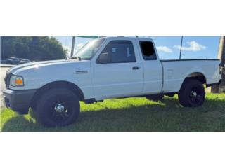 Ford Puerto Rico N�tida RANGER CABINA 1/2  $9,600