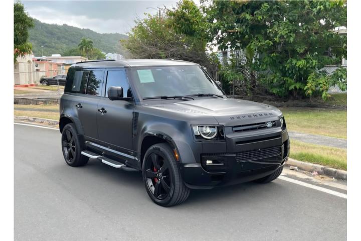 Land Rover Defender 110X P400