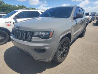 Jeep Puerto Rico ALTITUDE CEMENTO V6 AROS20 DESDE 399!
