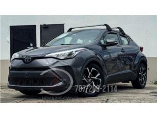 Toyota Puerto Rico CHR Limited / Blue trim interior 