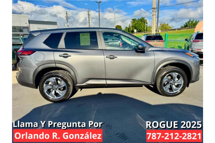 Nissan Rogue SV 2025 / Desde 3.99% APR