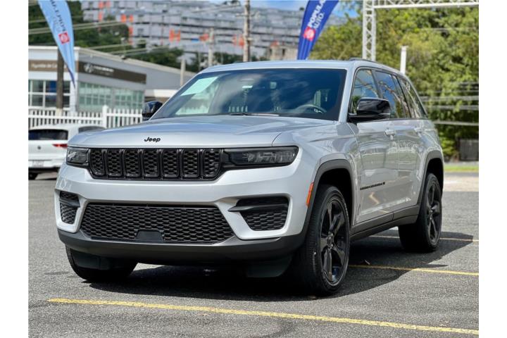 2023 Jeep Grand Cherokee Altitude