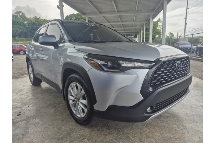 2024 Toyota Corolla Cross LE