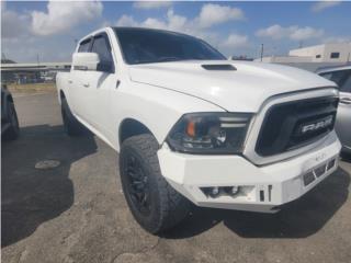 RAM Puerto Rico SPORT CUSTOM V8 4X4 BLANCA PIEL DESDE 299!