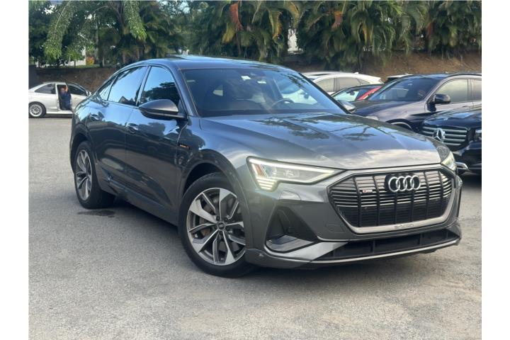 Audi Audi e-tron Quattro SUV del 2021