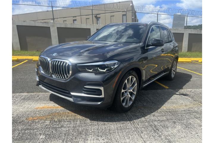BMW X5 xDrive 45e (13K Miles)