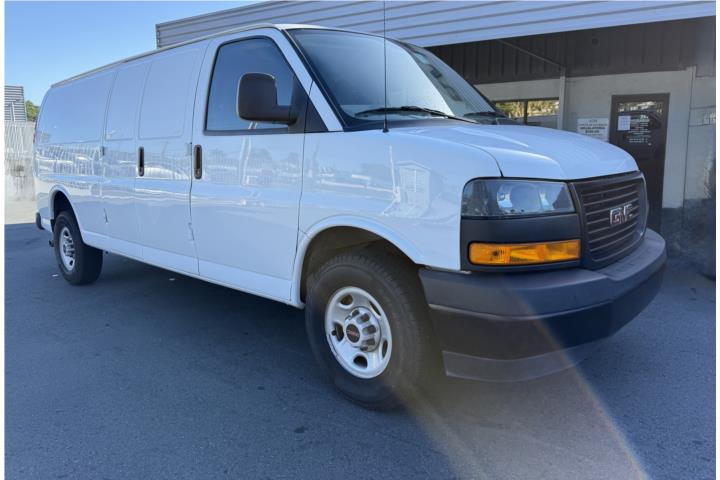 2023 GMC Savana 2500