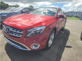 Mercedes Benz Puerto Rico GLA250 ROJA TECHO CRISTAL 60K MILLAS DESDE299