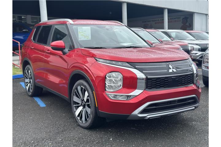 2025 Mitsubishi Outlander SE