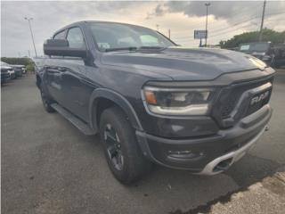 RAM Puerto Rico CREW 4X4 V8 HEMI RAMBOX TECHO CRISTAL DESD419