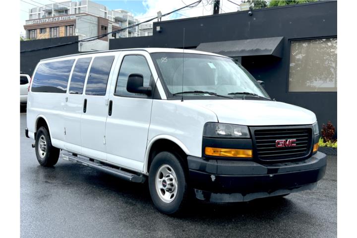 2023 GMC Savana 15 Passenger
