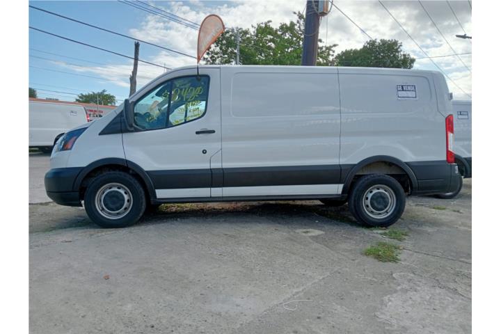 Ford Transit Cargo Van del 2019