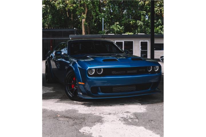 Dodge Challenger SRT Hellcat
