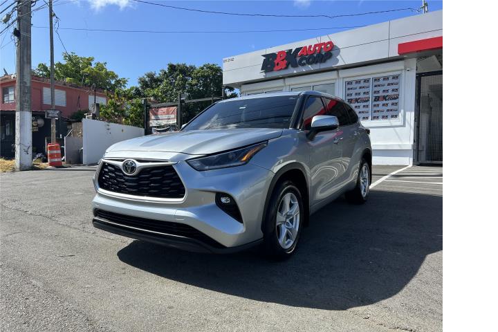 TOYOTA HIGHLANDER LE 2021