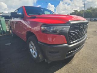 RAM Puerto Rico TRADESMAN CREW 4X4 I6 ROJA 6 PASAJERO DESD599
