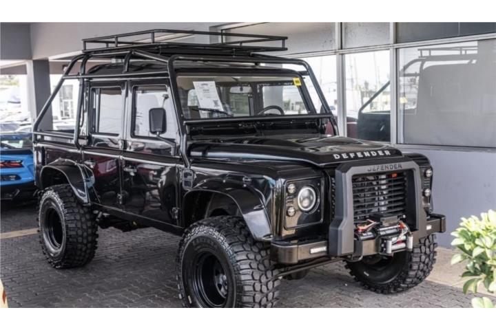 Land Rover Defender Custom 1996
