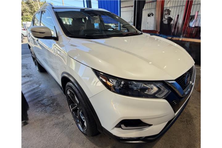 Nissan Rogue Sport del 2020