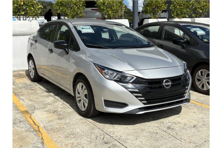 Nissan Versa del 2024