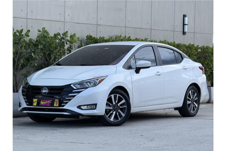 Nissan Versa del 2024