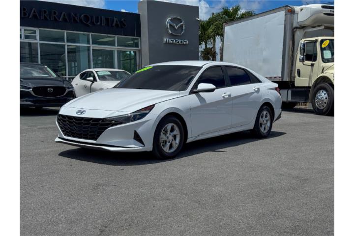 Hyundai Elantra del 2023