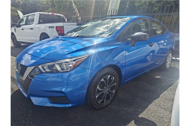 Nissan Versa del 2024