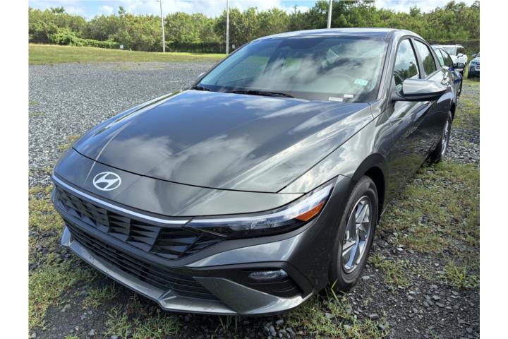 Hyundai Elantra del 2025